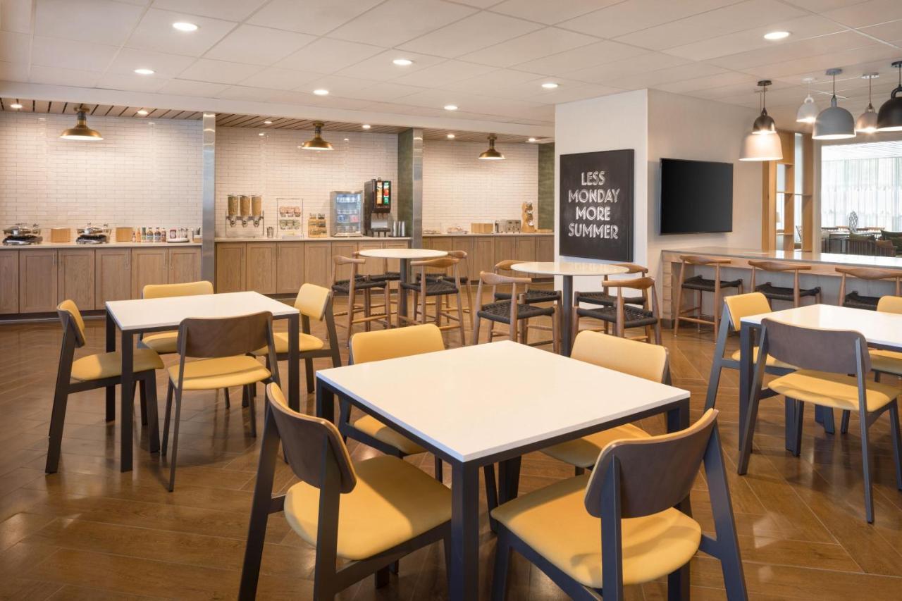 Fairfield & By Marriott North/shaw Avenue 3* Fresno